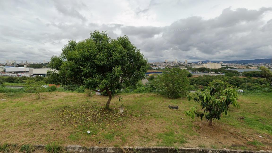 Terreno com 220,00m² no Jardim Munhoz – Guarulhos/SP