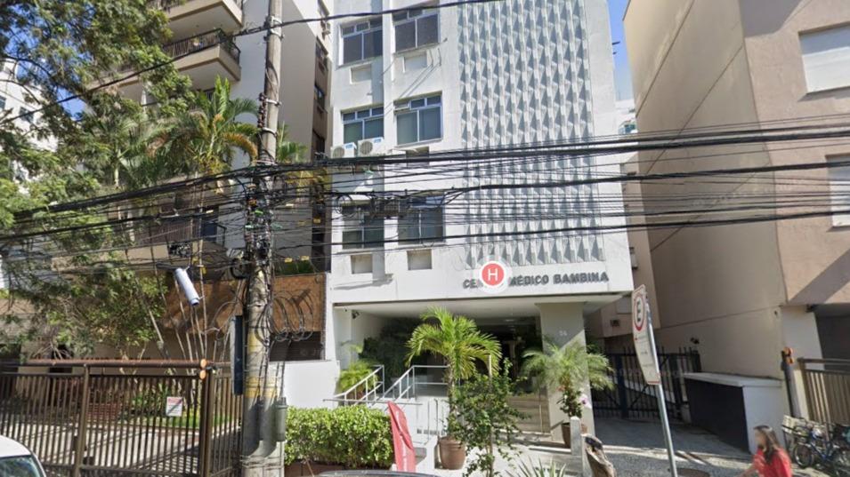 Sala comercial com 2 andares e 3 vagas, com uma área de 840 m² em Botafogo - Rio de Janeiro/RJ