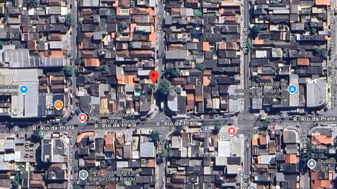 Imóvel no lote 18 com a quadra 197 com uma área de 259,80m² em Bangu - Rio de Janeiro/RJ