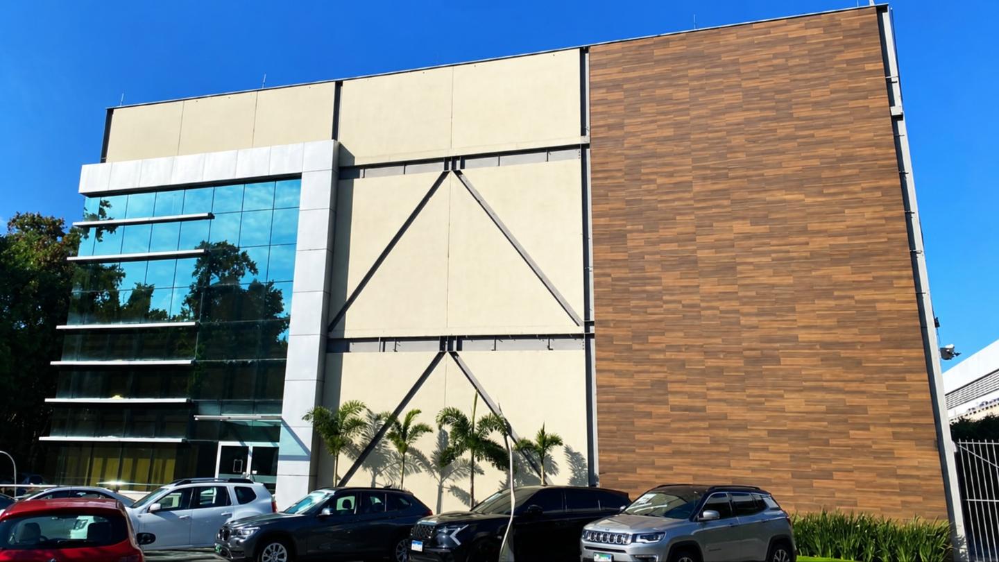 Ponto Comercial - Loja nº 204 com 36m2 - no Edifício Jacarepaguá RioShopping, nº 313 na Estrada do Gabinal em Freguesia (Jacarepaguá) - Rio De Janeiro/RJ