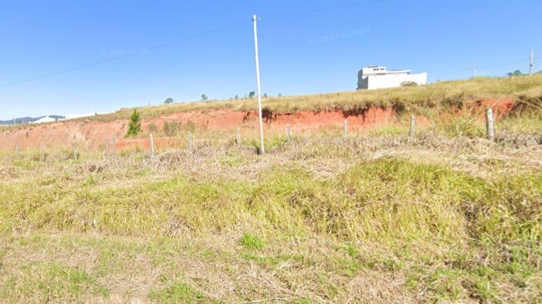 Oportunidade-33,32% do imóvel rural situado na Rodovia Andradas/Espírito Santos do Pinhal (MG-455), medindo 22.500m² de terreno com armazém medindo 1.600m²