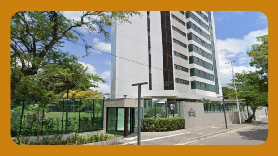 Apartamento, nº 1901, área privada de 268,75m², 04 vagas de garagem