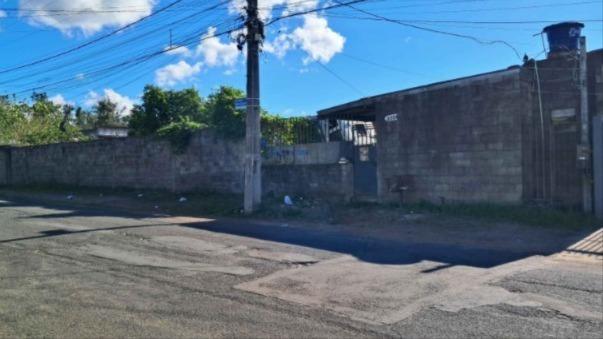 Terreno com edificação / A.T. 566 m² / Bairro Vicentina / São Leopoldo / Rio Grande do Sul