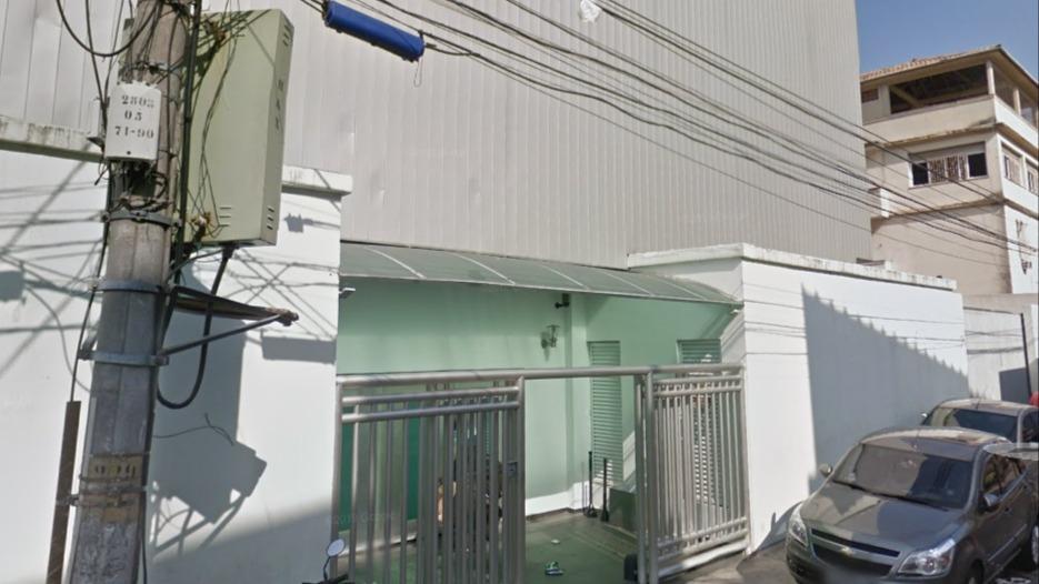 Prédio comercial de terreno 420 m² e área contruída de 3.941 m² com 50% de desconto em Rio de Janeiro/RJ
